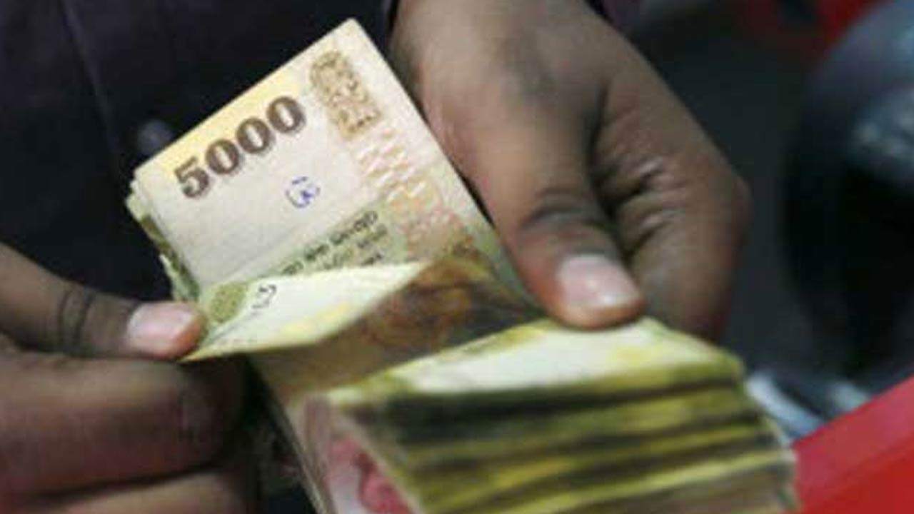 2023 பொருளாதார நெருக்கடியும் மக்களுக்கு ஏற்பட்ட பாதிப்பும்