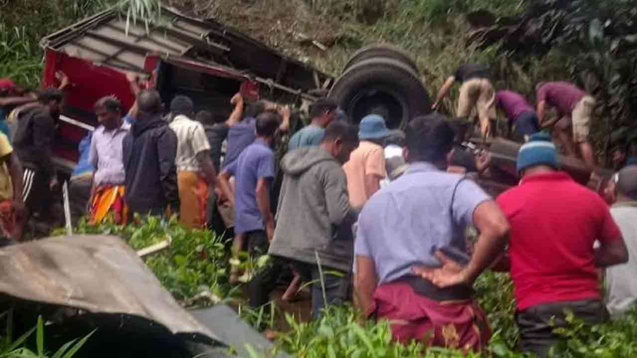 கோர விபத்துக்களில் சிக்கி 1,007 பேர் உயிரிழப்பு