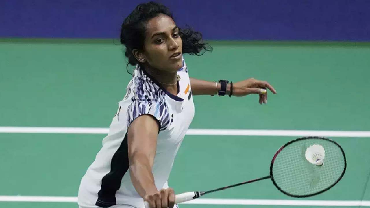 மலேசியா மாஸ்டர்ஸ் பேட்மிண்டன்: முதல் சுற்றில் பி.வி.சிந்து அதிர்ச்சி தோல்வி