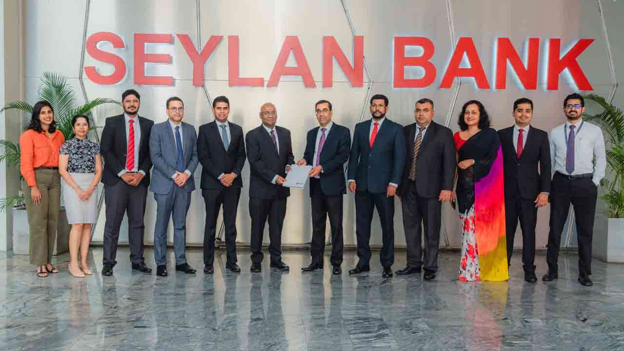 VIMAN Ja-Ela அடுக்குமனைகளைக் கொள்வனவு செய்கின்றவர்களுக்கு பிரத்தியேக வீட்டுக்கடனை வழங்குவதற்காக John Keells Properties மற்றும் செலான் வங்கி ஆகியன கைகோர்த்துள்ளன