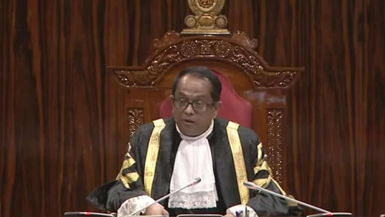 தயாசிறியின் நடத்தை தொடர்பில் விசாரணை செய்ய மூவர் அடங்கிய குழு நியமனம்