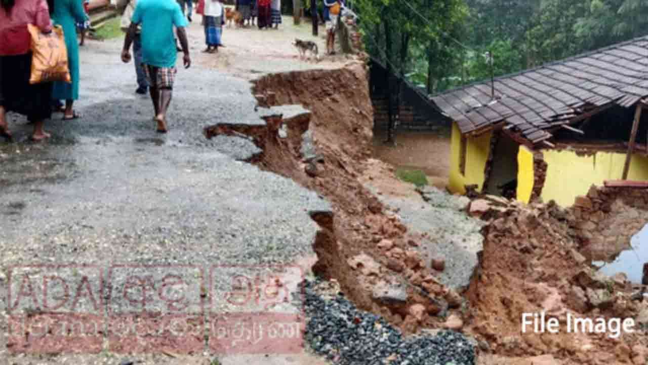 ஐந்து மாவட்டங்களுக்கு மண்சரிவு எச்சரிக்கை