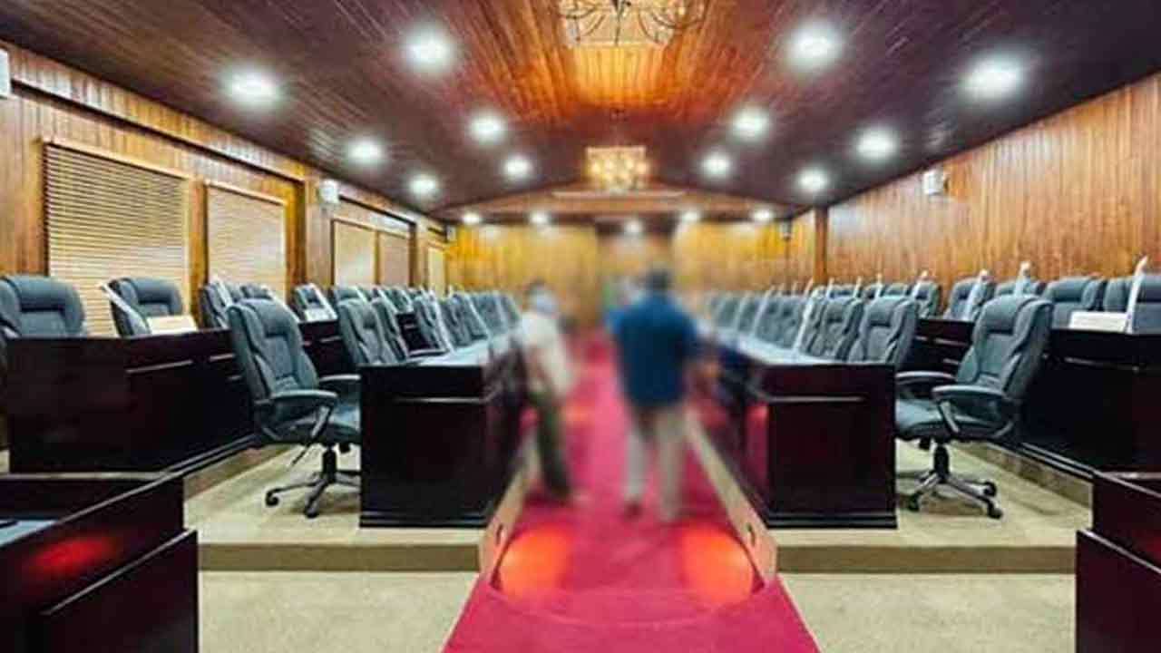 161 உள்ளூராட்சி சபைகளின் பணிகள் இன்று ஆரம்பம்