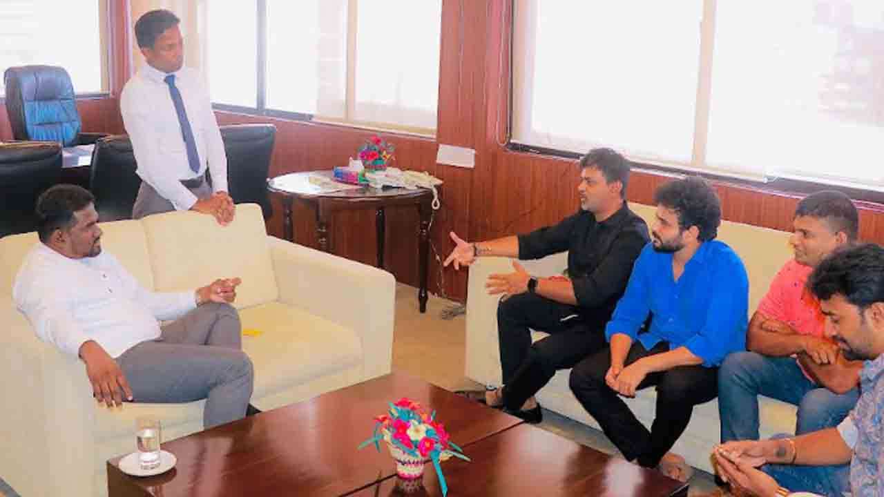 பொறியியல் முக்கியஸ்தர்களுடன் சந்திப்பு
