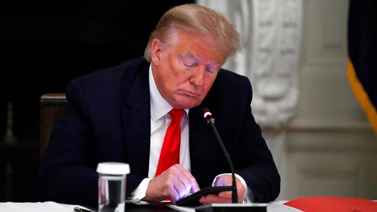 12 நாடுகளிலிருந்து பயணிகள் அமெரிக்கா செல்லத் தடை