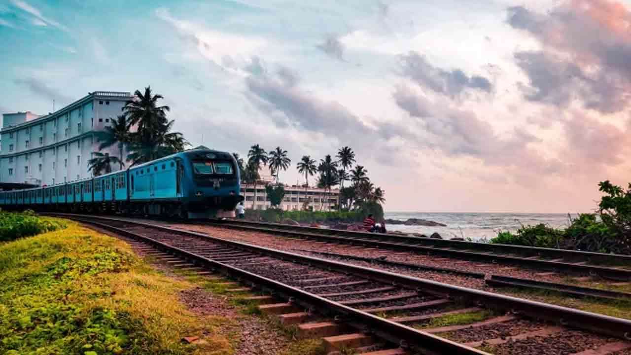 கரையோர ரயில் சேவைகள் தாமதம்