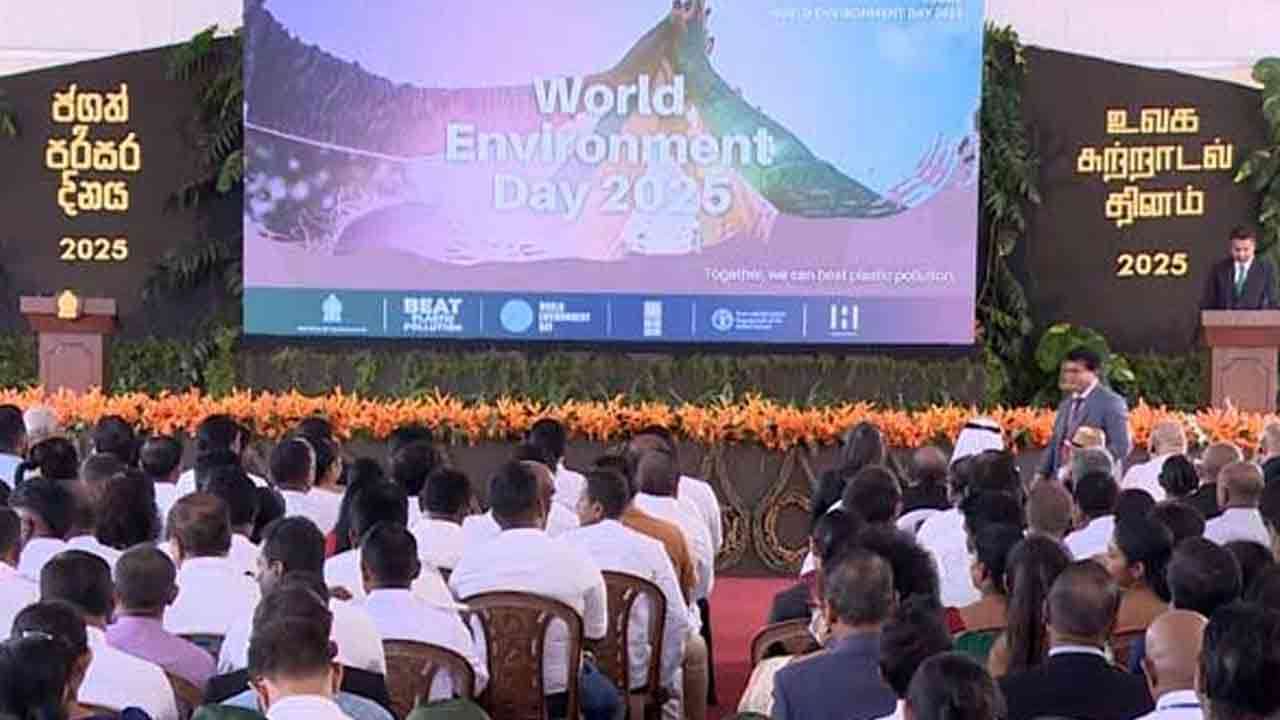 கேகாலை நிதஹஸ் மாவத்தையில் தேசிய சுற்றுச் சூழல் தின கொண்டாட்டம்