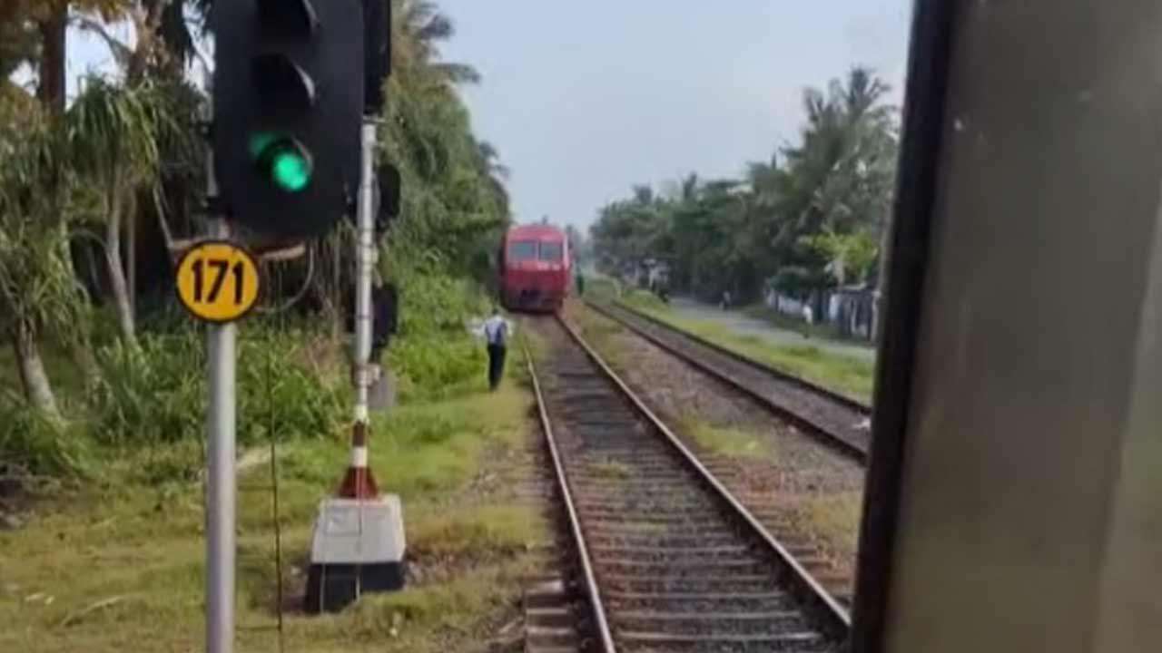 கடலோர ரயில் மார்க்கத்தில் சமிக்ஞை அமைப்பில் கோளாறு