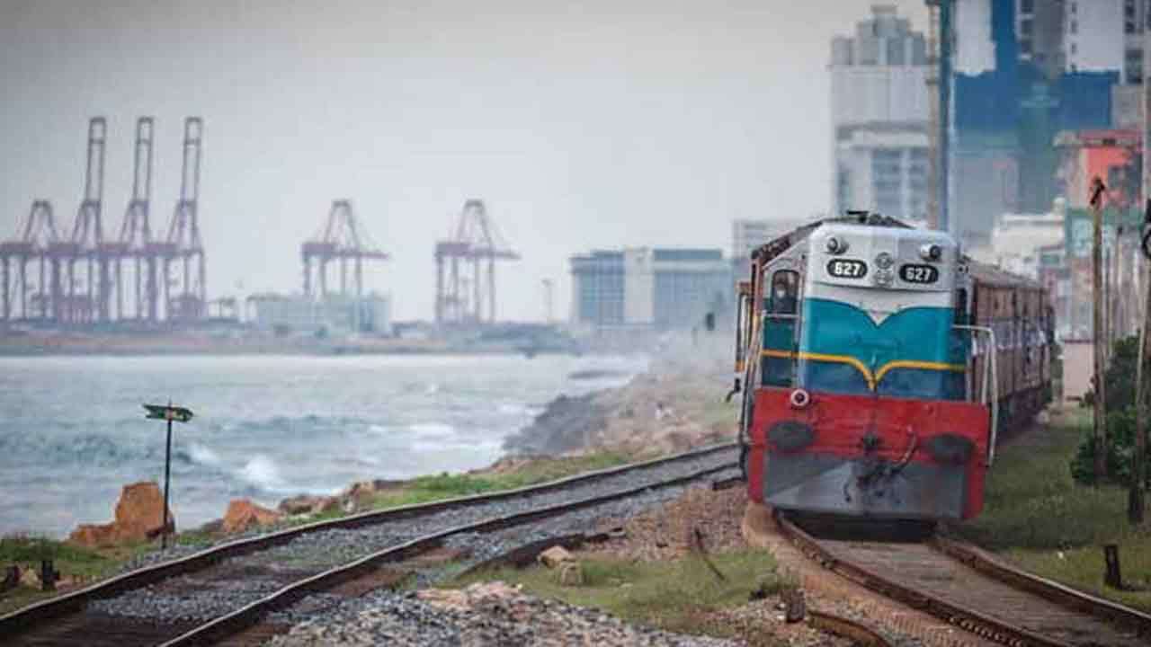 இன்று பிற்பகல் கடலோர ரயில் சேவை இடம்பெறுமா?