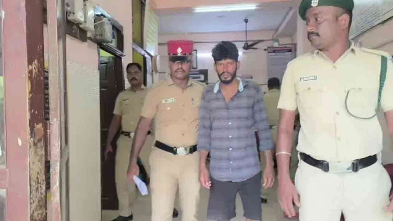 காரைக்காலில் இலங்கை இளைஞன் கைது