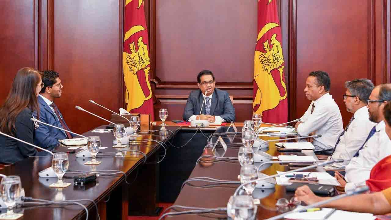 ஜனாதிபதி செயலாளரை சந்தித்த டோனி பிளேயர் நிறுவன பிரதிநிதிகள்