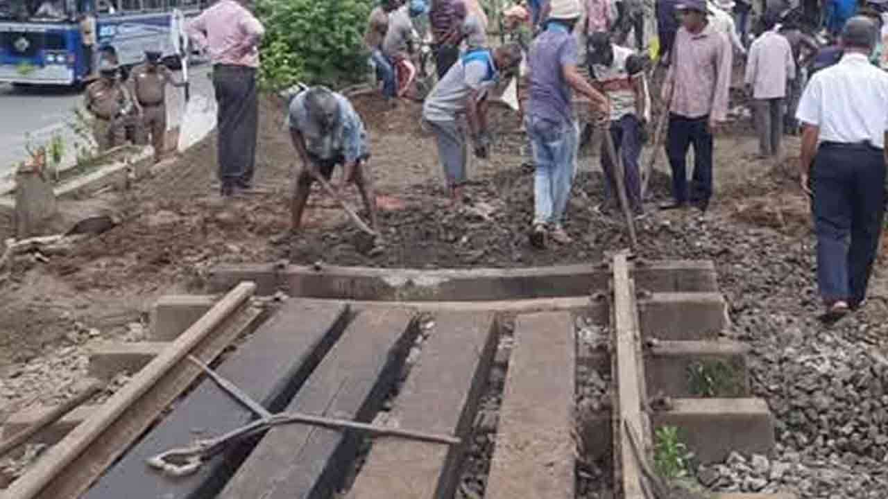 கண்டி - பேராதனை ரயில் சேவை வழமைக்கு