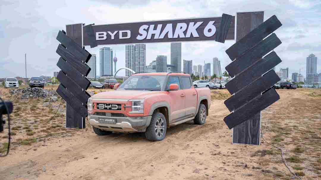 இலங்கையில் SHARK 06 என்ற புரட்சிகரமான Plug-In Hybrid Pickup வாகனத்தை அறிமுகப்படுத்தும் BYD