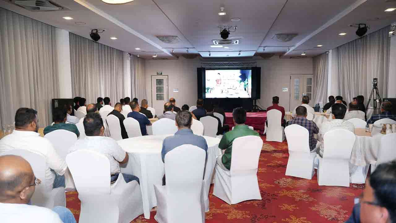 நேஷன்ஸ் ட்ரஸ்ட் வங்கி வட பிராந்தியத்தில் டிஜிட்டலை ஊக்குவிக்கும் வகையில் வணிக பிரமுகர்களைச் சந்தித்து, அவர்களுடனான நட்புறவை வலுப்படுத்தியுள்ளது