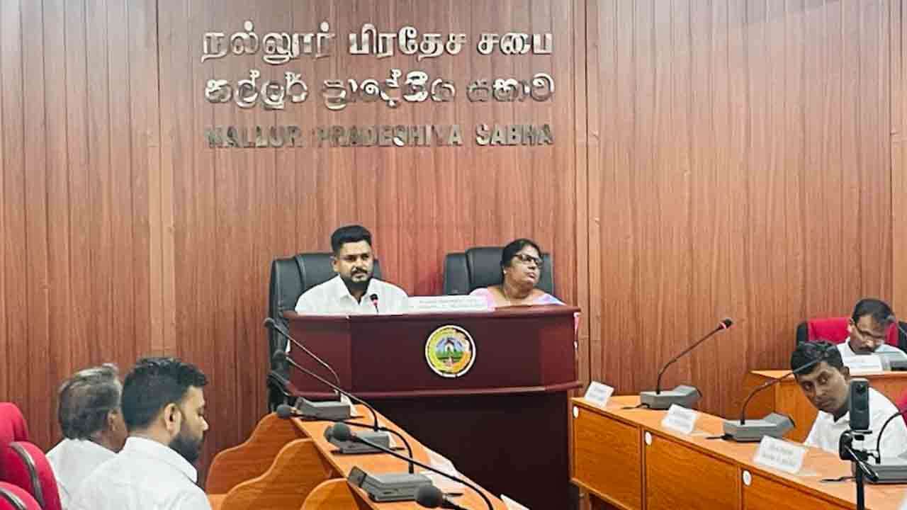 நல்லூர் பிரதேச சபையின் தவிசாளராக மயூரன் ஏகமனதாக தெரிவு!