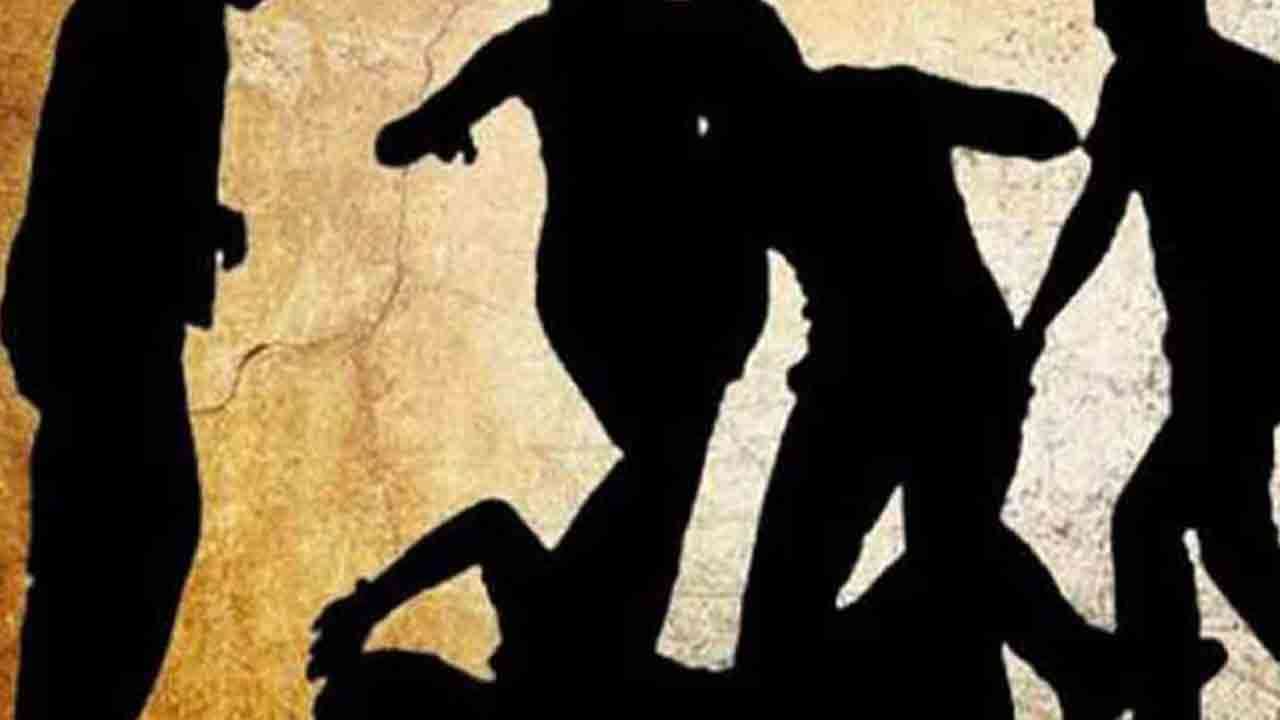 வாழைச்சேனையில் இ.போ.ச, தனியார் பேருந்து ஊழியர்கள் மோதல்