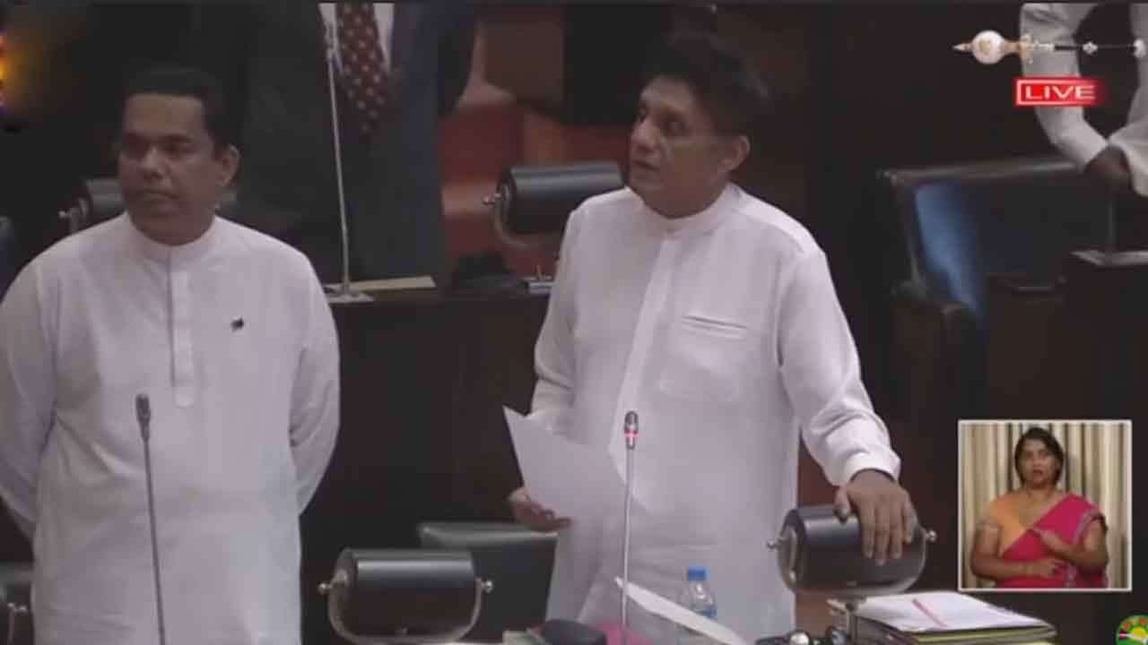 பா. உறுப்பினர்கள் கூறும் கருத்துக்களால் நாம் திருப்தி அடைய முடியாது