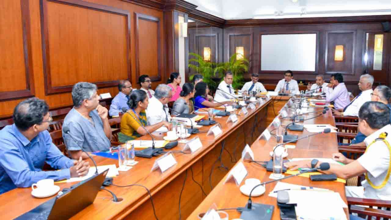 பயிர் சேதத்தை கட்டுப்படுத்துவது தொடர்பில் அரசாங்கம் அவதானம் 