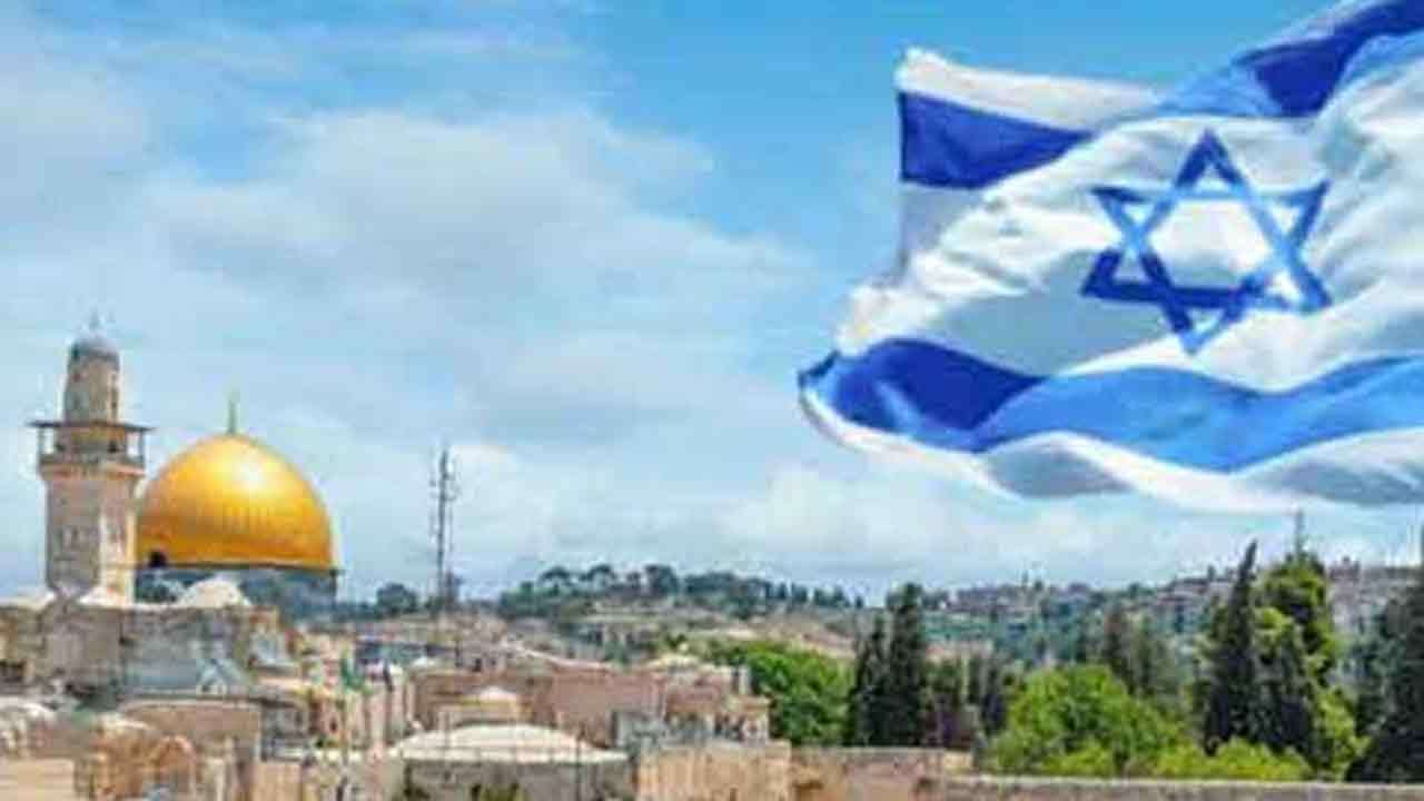 இஸ்ரேலில் உள்ள இலங்கையர்கள் எந்த நேரத்திலும் தாயகம் திரும்பலாம்