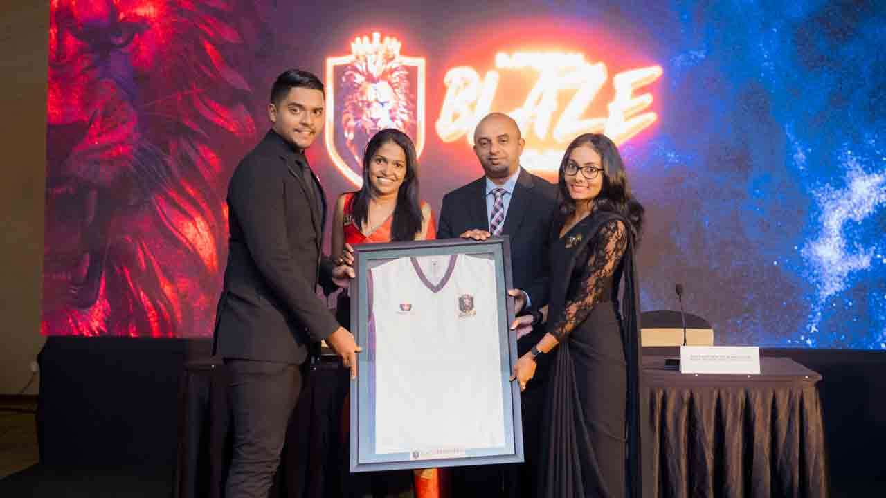 Imperial கல்லூரியின் BLAZE, பல்கலைக்கழக விளையாட்டுகளில் உற்சாகத்தையும் ஆர்வத்தையும் தூண்ட தயாராக உள்ளது