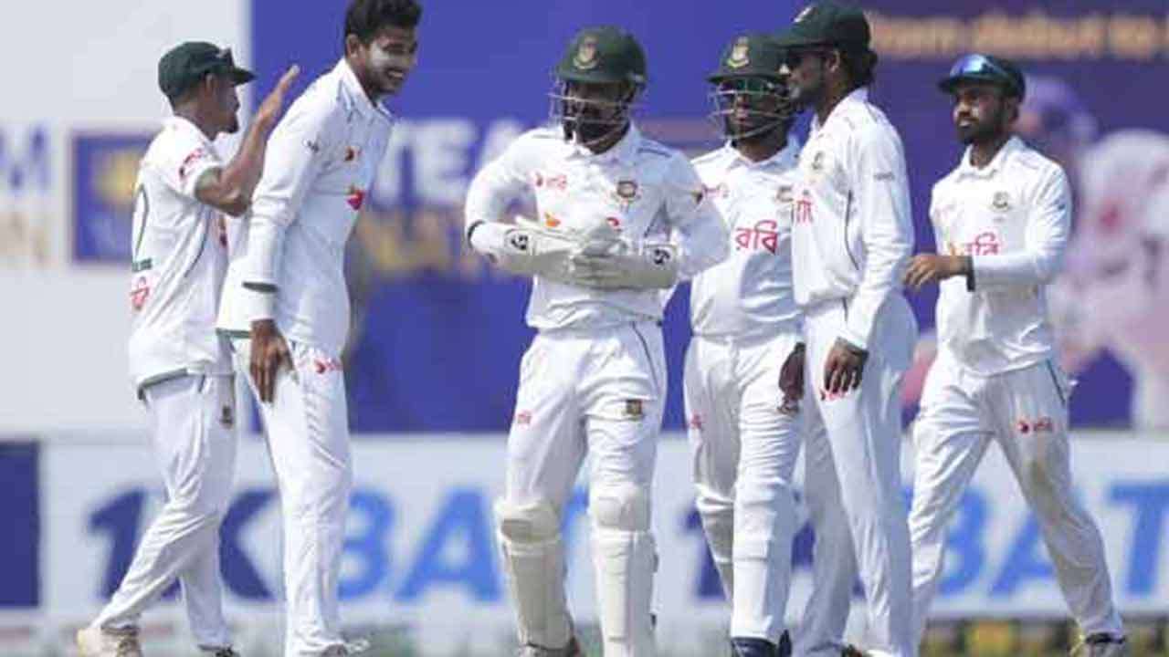 40 வருட சாதனையை முறியடித்த கமிந்து மெந்திஸ்