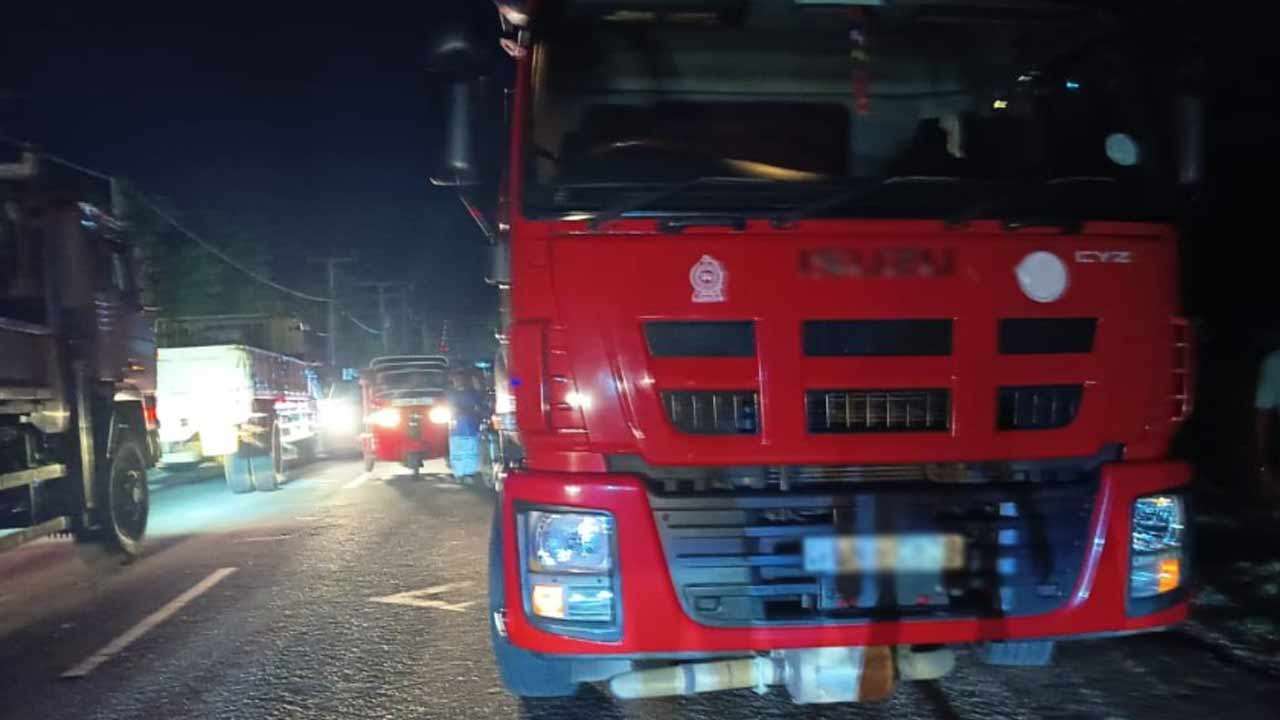 வாகன விபத்தில் இளம் குடும்ப பெண் மரணம்