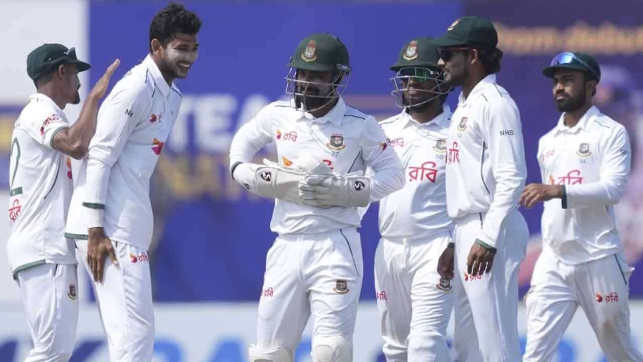 காலி டெஸ்ட் - சமநிலையில் நிறைவு