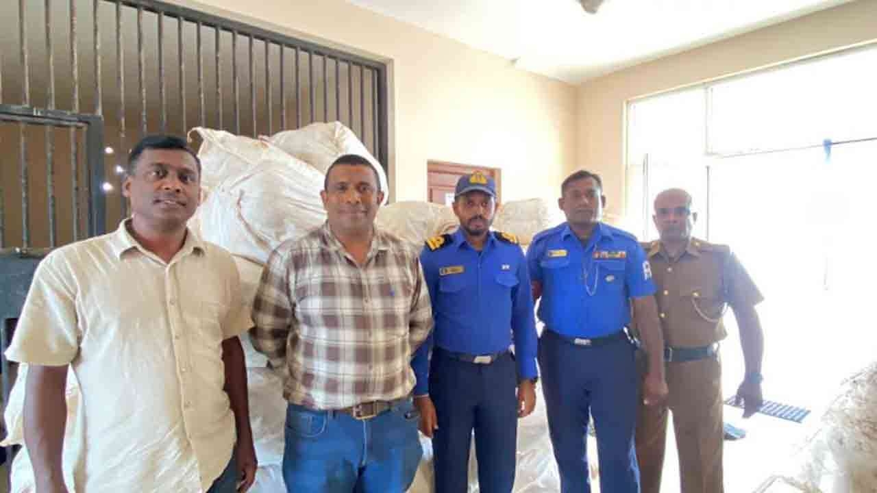 ஒரு தொகுதி பீடி இலைகள் மீட்பு
