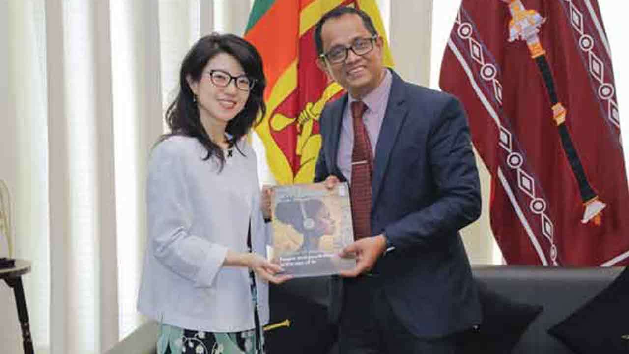 சபாநாயகரை சந்தித்த அசூசா கொபோடா 