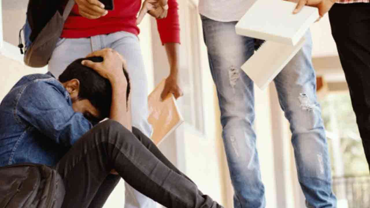 பகிடிவதை உள்ளிட்ட துன்புறுத்தல்களை தடுக்க செயலணி