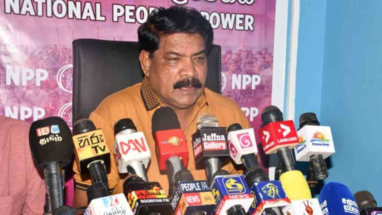 அணையா விளக்கு போராட்டத்துக்கு நாம் முழு ஆதரவையும் வழங்குகின்றோம்