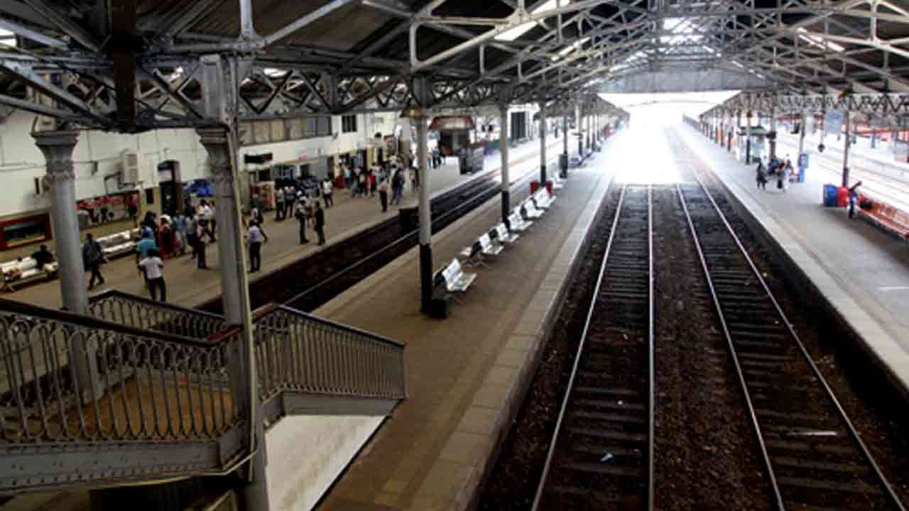 ரயில்வே தொழில்நுட்ப வல்லுநர்கள் வேலைநிறுத்தம்