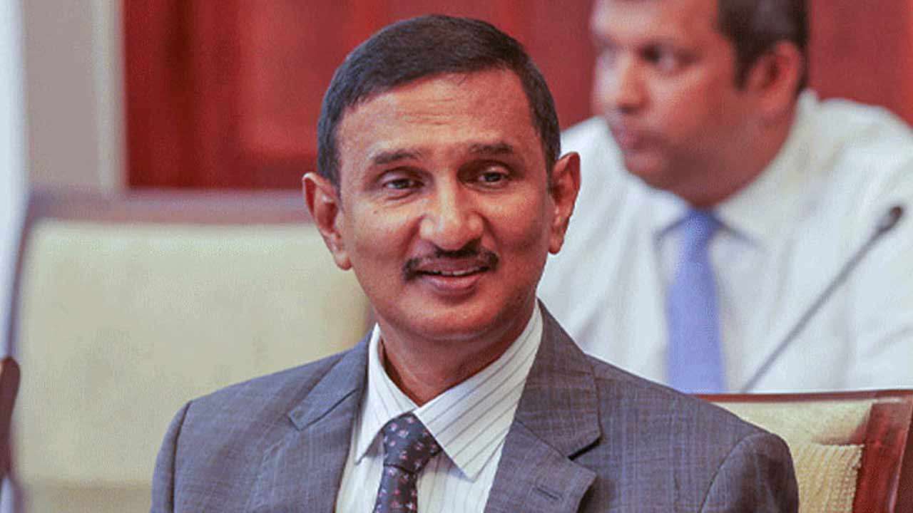 முன்னாள் சுகாதார அமைச்சின் செயலாளர் கைது