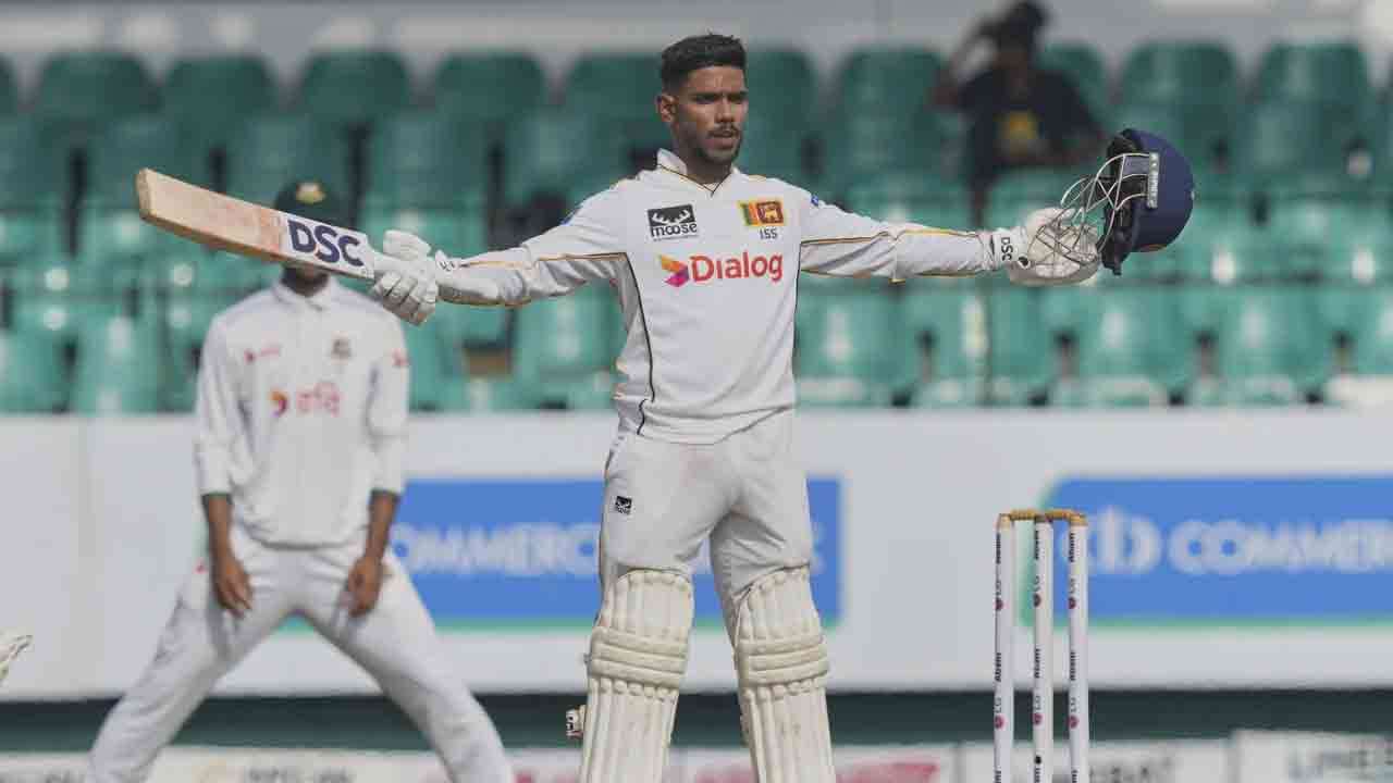 பெதும் நிஸ்ஸங்க சதம் அடித்தார்!