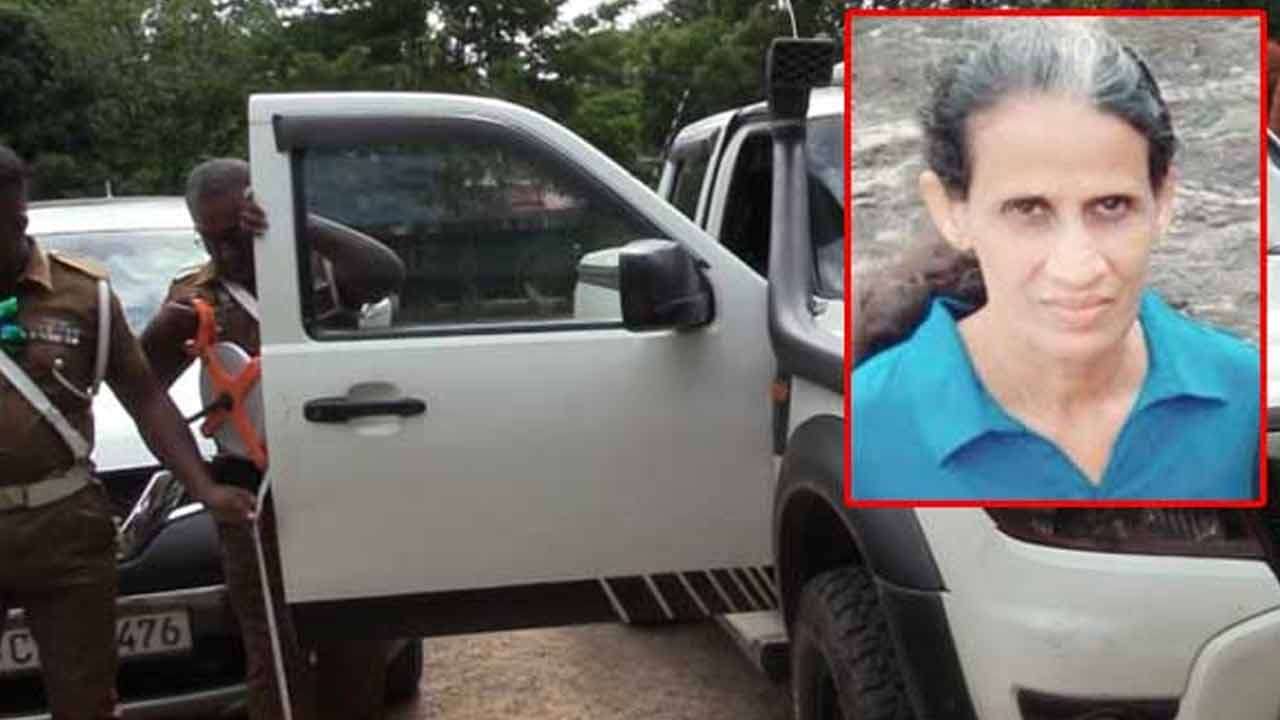 வாகன விபத்தில் ஓய்வுபெற்ற ஆசிரியை மரணம்