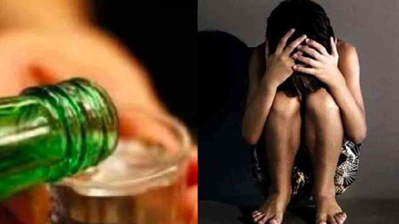 16 வயது மாணவனிடம் அத்துமீறிய 40 வயது ஆசிரியை
