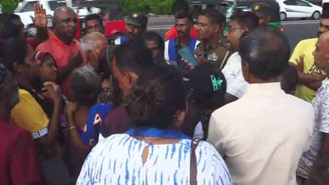 காலி முகத்திடலில் ஏற்பட்ட பதற்றநிலை