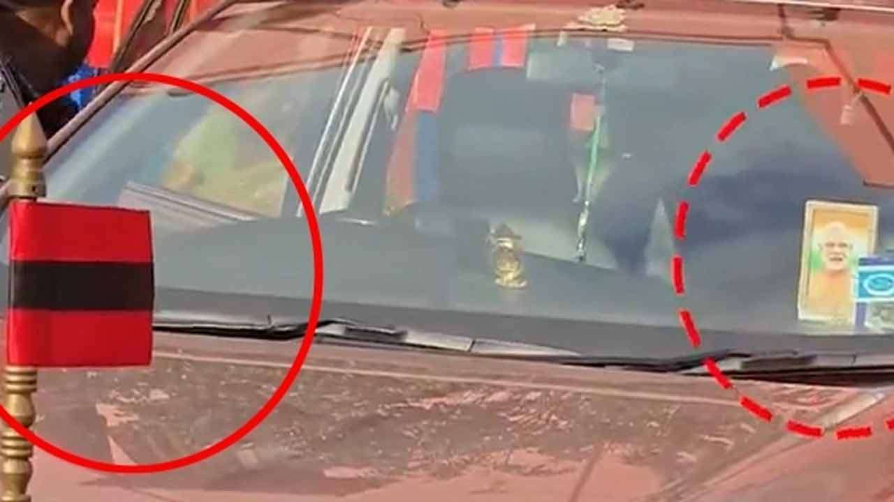 வெளியே மதிமுக கொடி.. உள்ளே மோடி புகைப்படம்! மதிமுக கூட்டத்தில் அதிர்ச்சி!