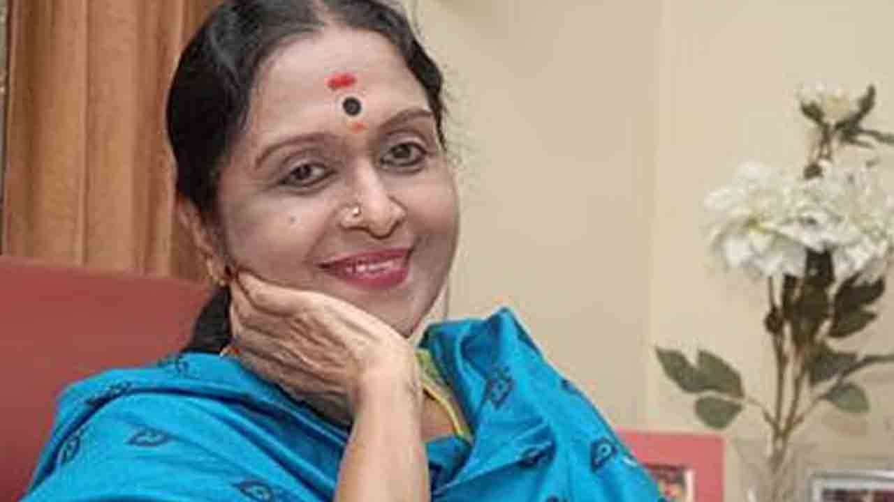 பழம்பெரும் நடிகை சரோஜா தேவி காலமானார்