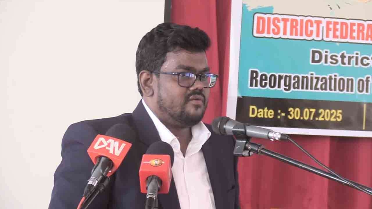 இந்த நாட்டை இளைஞர்களுக்கான ஒரு நாடாக மாற்ற வேண்டும் 