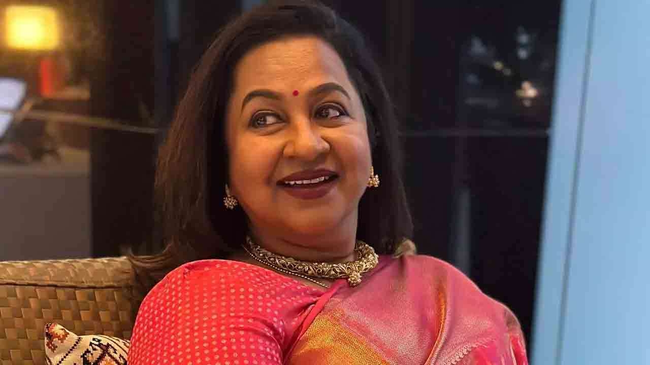 நடிகை ராதிகா வைத்தியசாலையில் அனுமதி!