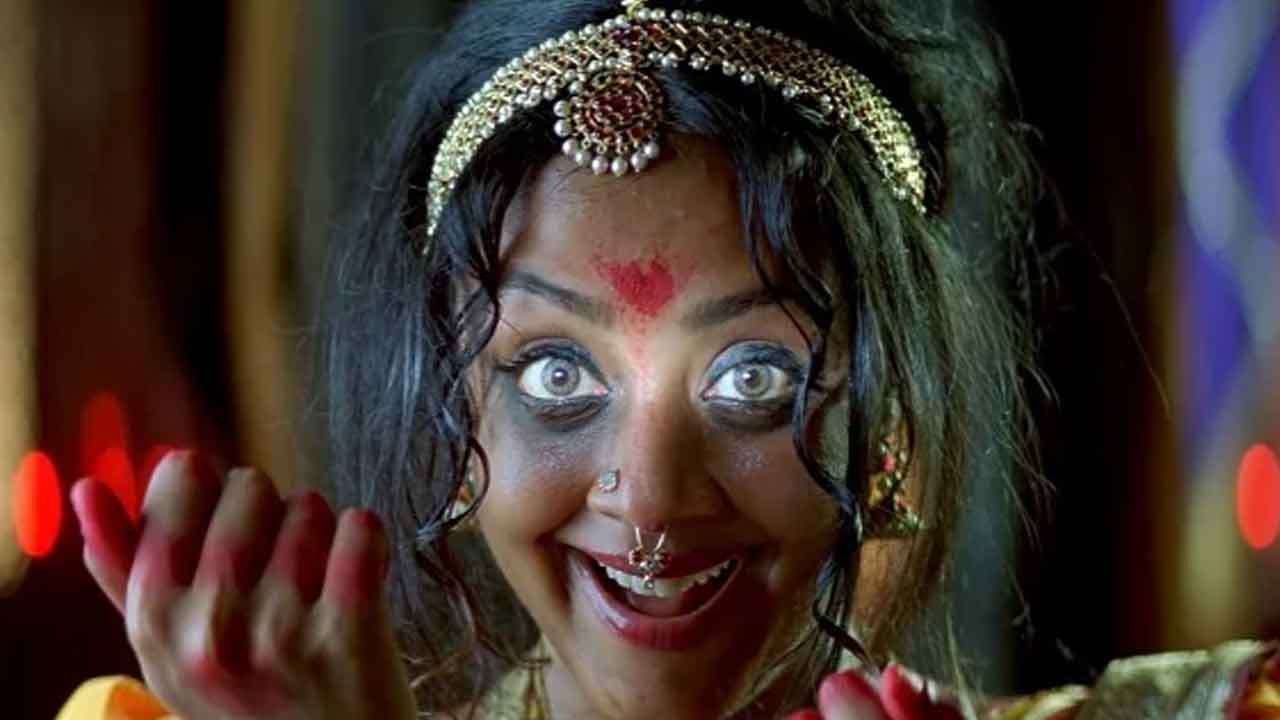 ஜோதிகா சந்திரமுகியாவதற்கு காரணமானவர் யார் தெரியுமா?