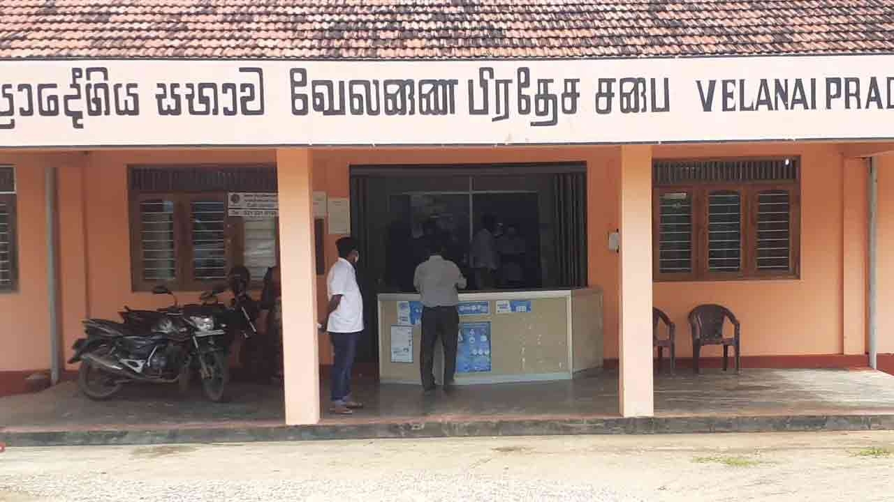 அனுமதியின்றி குழாய்க் கிணறு அமைத்தால் சட்ட நடவடிக்கை