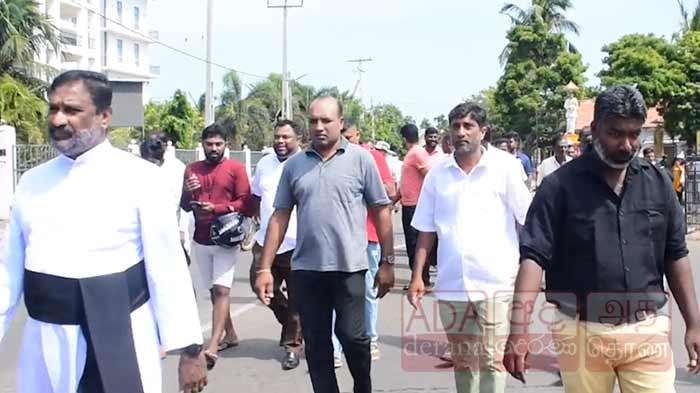 புதிதாக காற்றாலை மின் கோபுரங்கள் அமைக்க மக்கள் எதிர்ப்பு