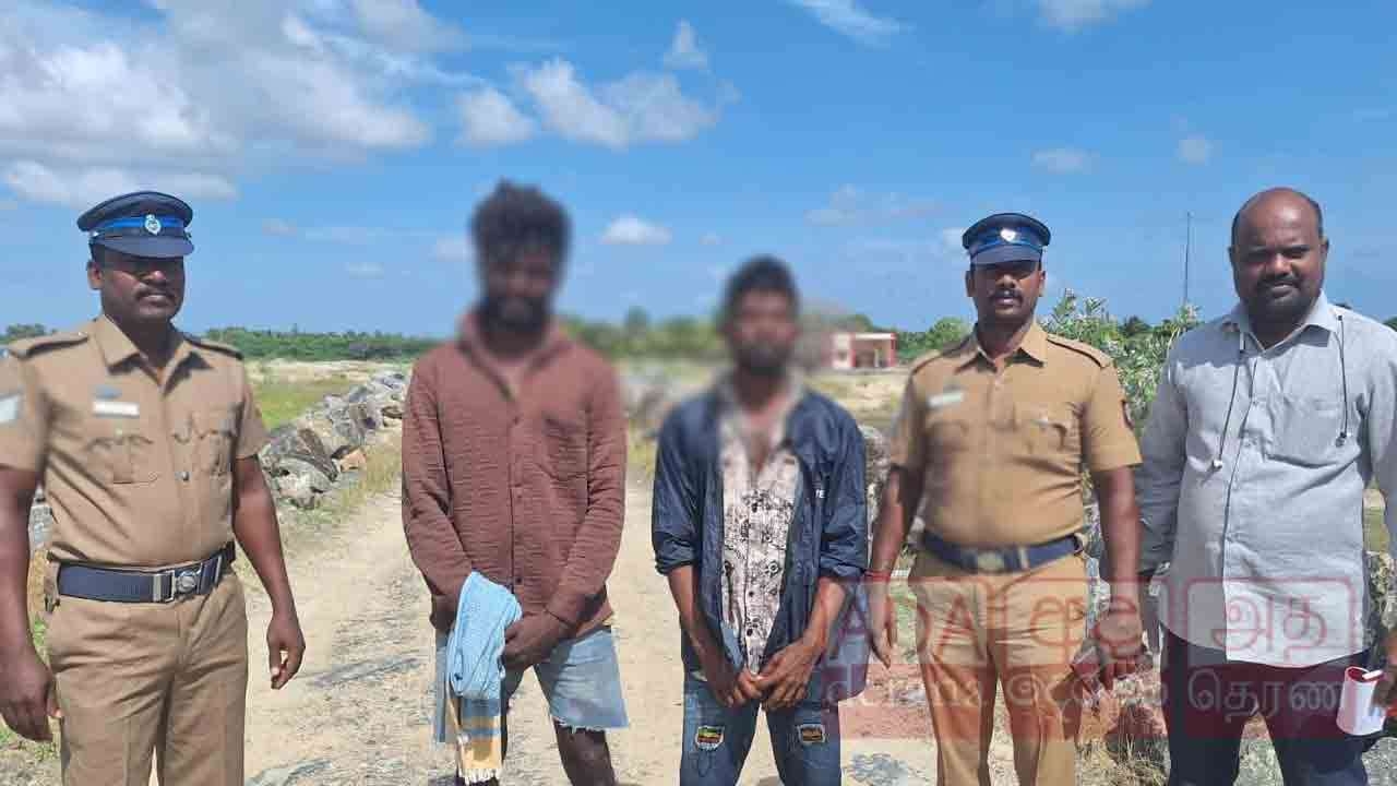 படகு பழுதடைந்தமையால் இந்தியாவில் சிக்கியுள்ள மீனவர்கள்