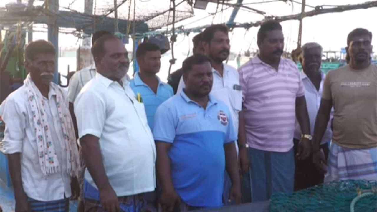 யாழ். நோக்கி வருகை தரும் இந்திய மீனவர்கள்!