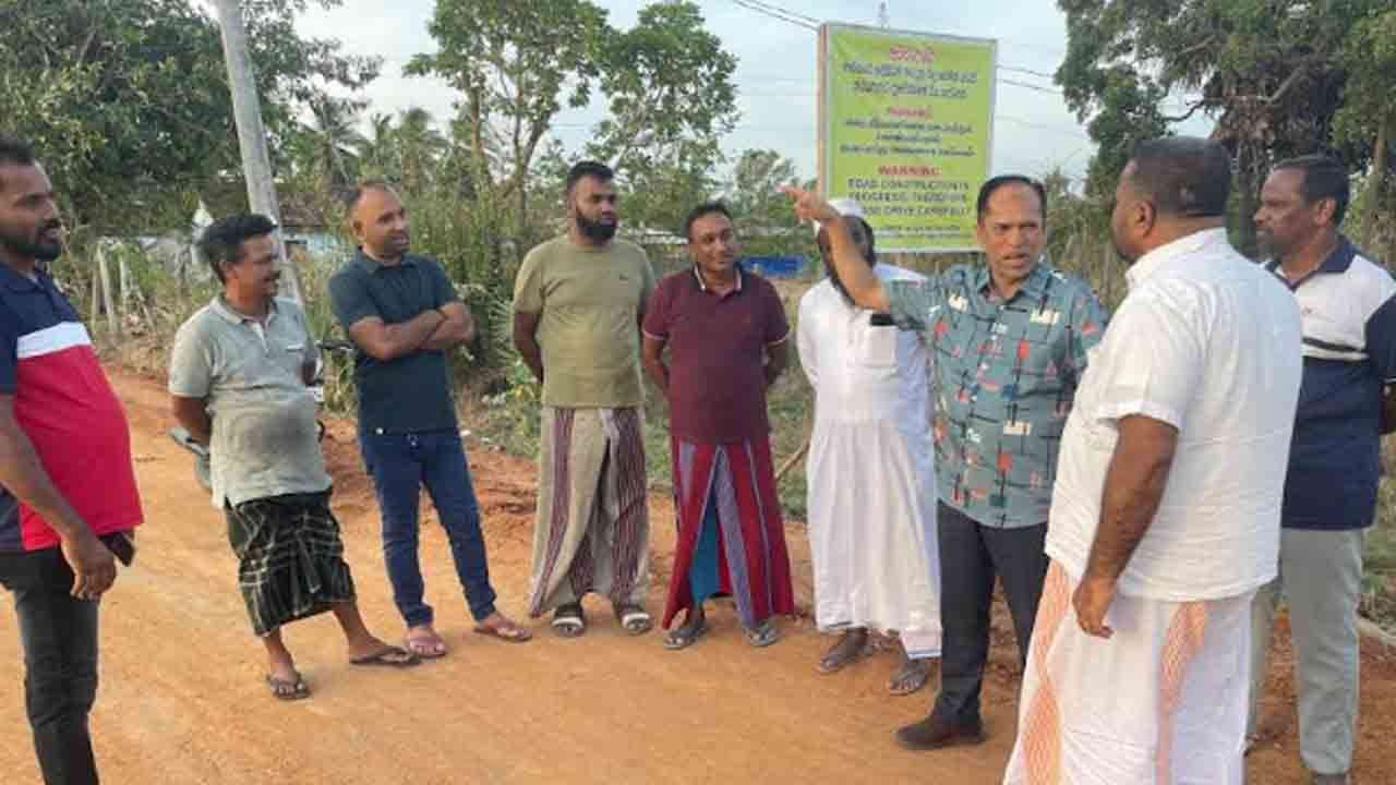 அபிவிருத்தி பணிகளை பார்வையிட்ட எம்.எல்.ஏ.எம் ஹிஸ்புல்லாஹ்!  