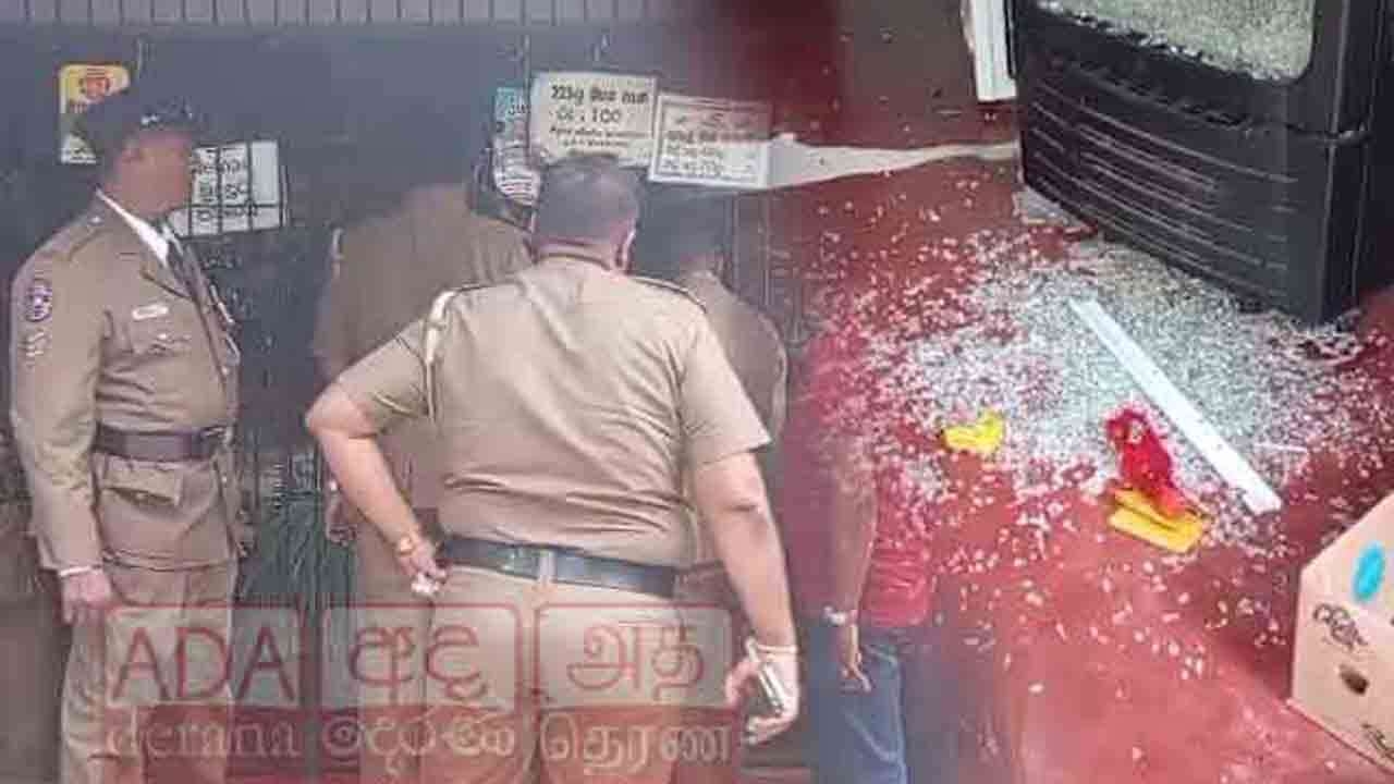 பாணந்துறையில் விற்பனை நிலையம் மீது துப்பாக்கிச் சூடு