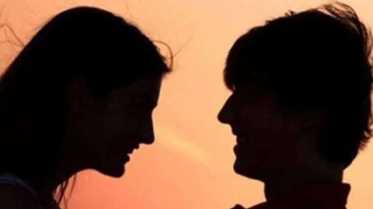 கள்ளக்காதலனை பழிதீர்க்க நாயை ஏவிய கணவன் 