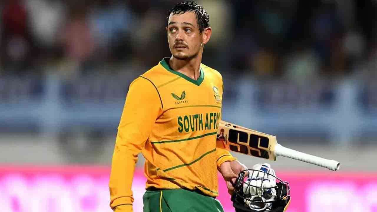 ஓய்வு முடிவை திரும்ப பெற்றார் டி கோக்!